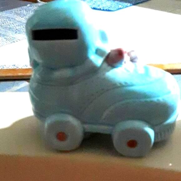 Ceramic vintage ‎ Car Banks Pink ,Blue $ 10 Each - Picture 7 of 8